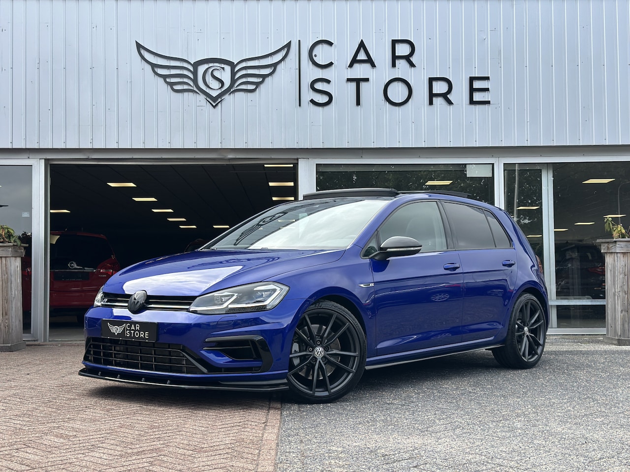 Volkswagen Golf - 2.0 TSI 4Motion R Performance |AKRA|PANO|DYNAUDIO|DCC|VIRTUAL|LM VELGEN 19''|STOEL VWM - AutoWereld.nl