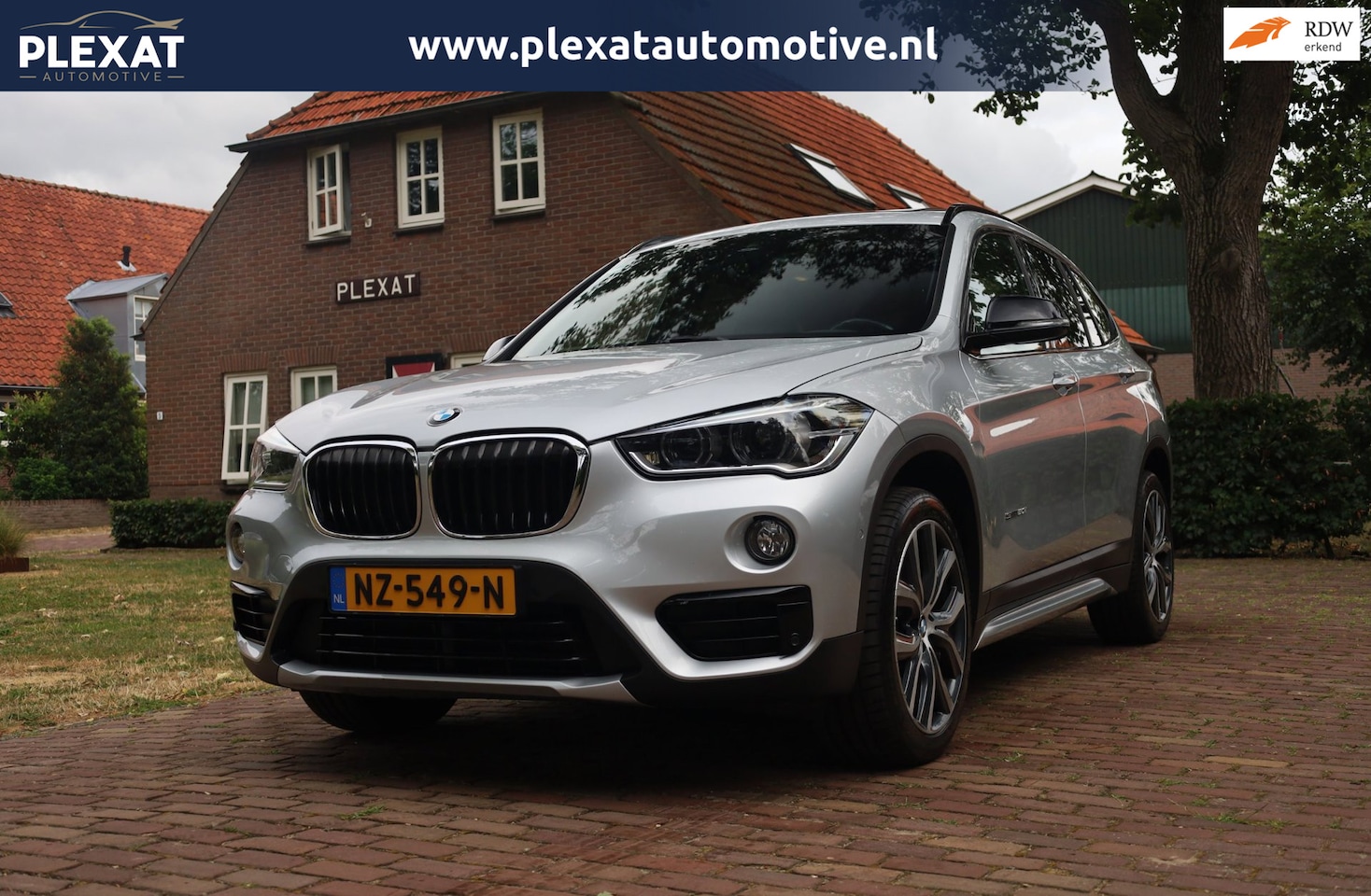 BMW X1 - SDrive20i High Executive Aut. | Panorama | HUD | Sportstoelen | Full Led | Hifi Sound | DA - AutoWereld.nl