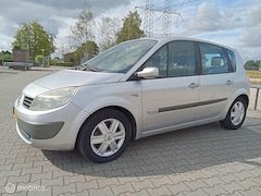 Renault Scénic - 2.0-16V Privilège Luxe/Nw apk