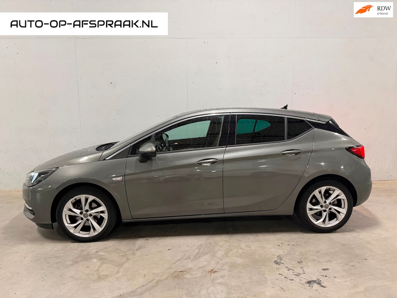 Opel Astra - 1.2 Edition 5drs Navi Camera Stoelv. Cruise Airco - AutoWereld.nl
