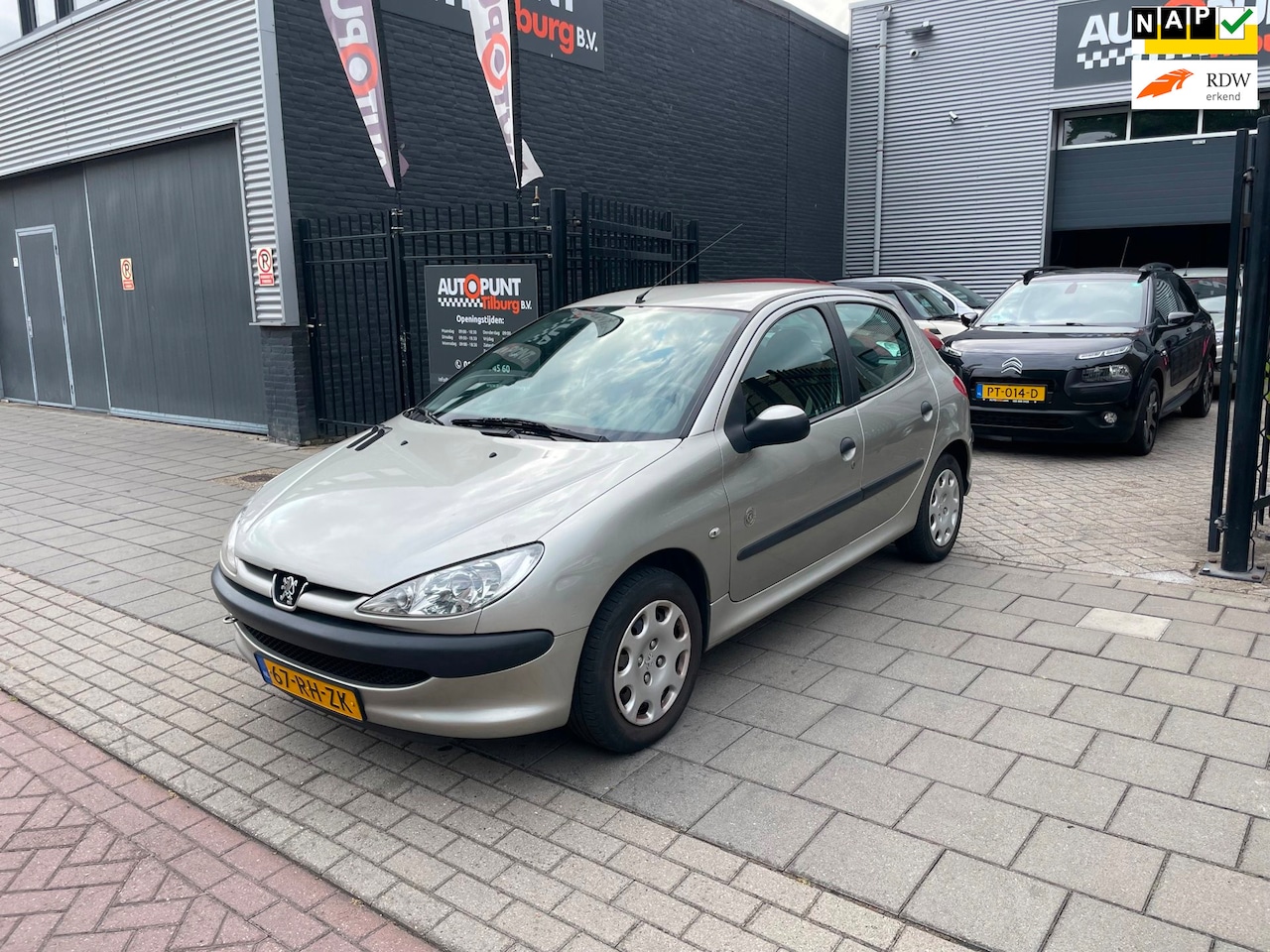 Peugeot 206 - 1.4 X-Design Sport Trekhaak NAP APK - AutoWereld.nl