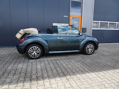 Volkswagen New Beetle Cabriolet - 1.4 Bijzonder leuke VW New Beetle met zuinige 1.4 motor
