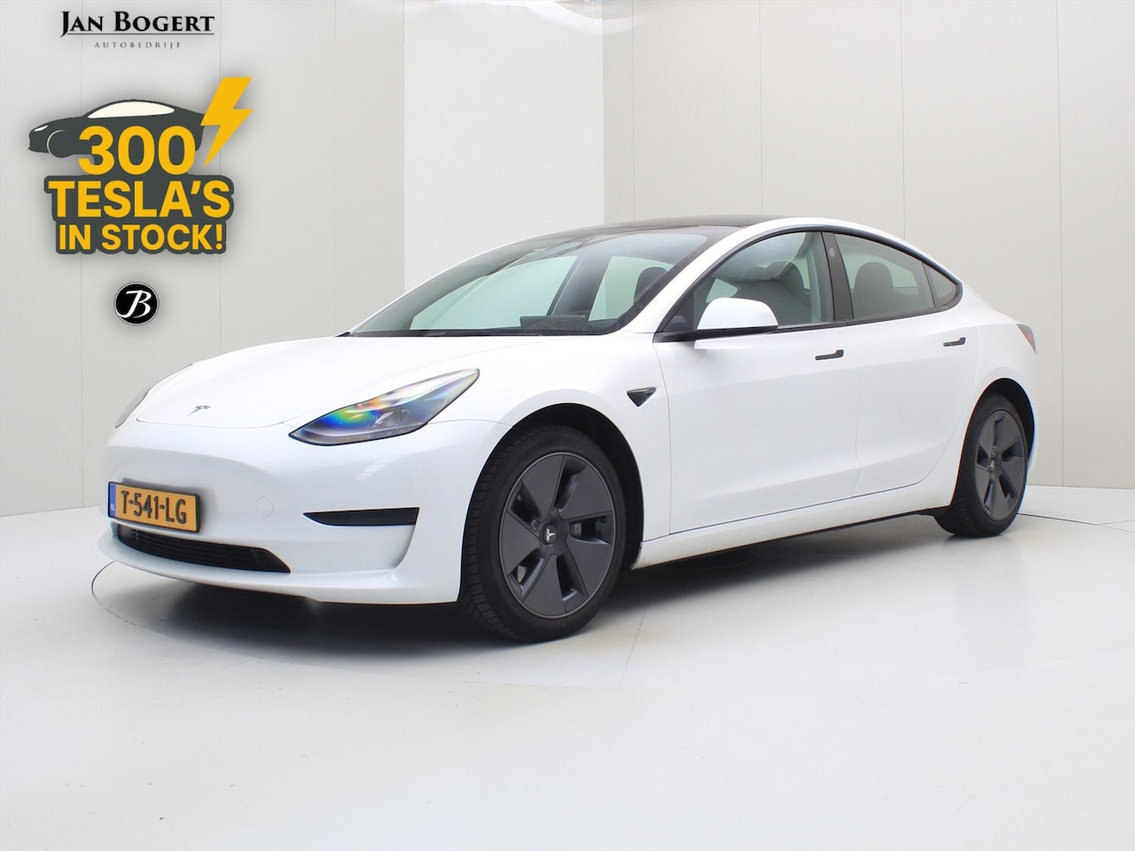 Tesla Model 3 - Standard RWD Plus UPGRADE [ AMD RYZEN+LFP-ACCU+WARMTEPOMP+AUTOPILOT ] - AutoWereld.nl