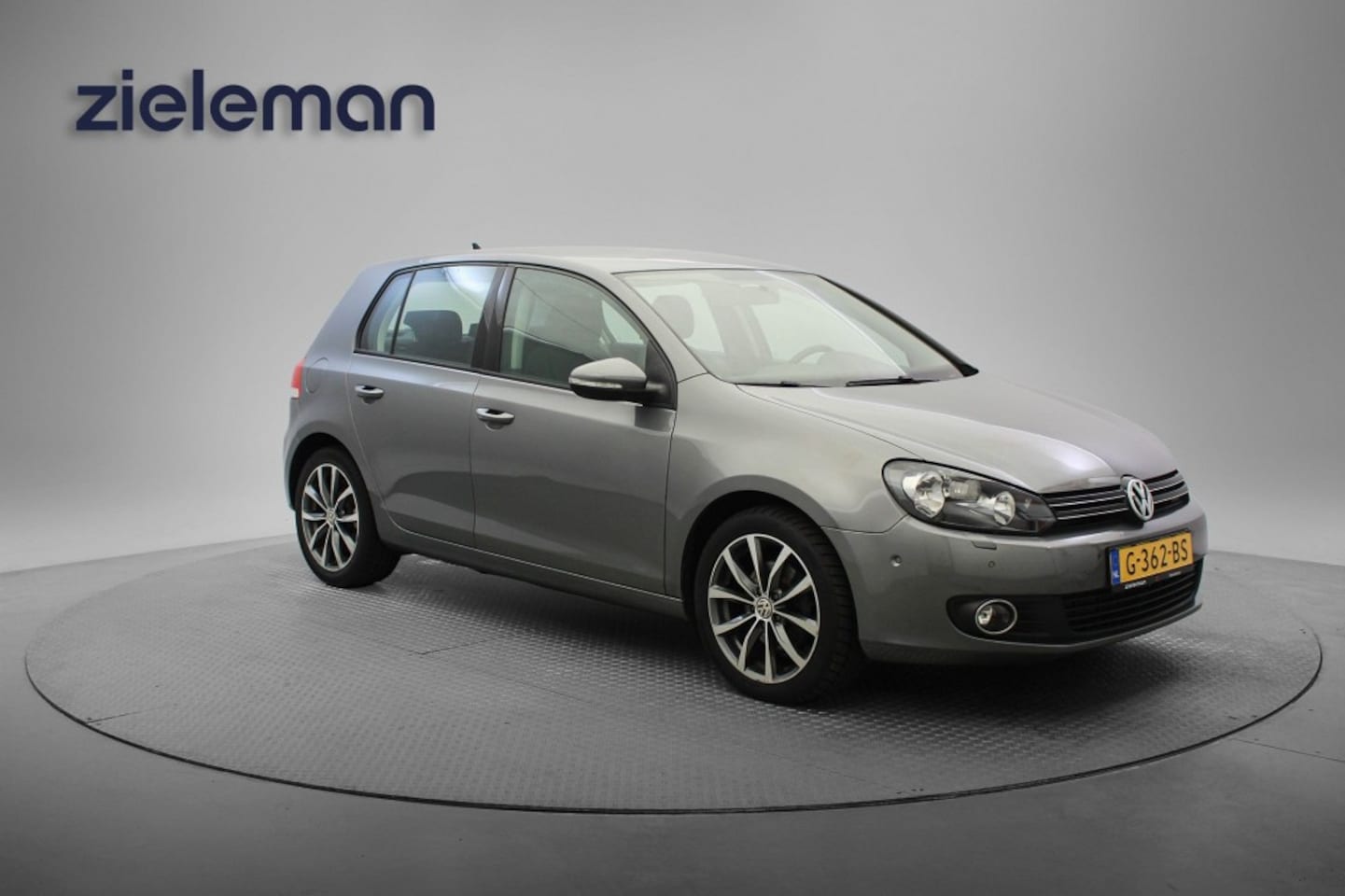 Volkswagen Golf - 1.4 TSI Comfortline - Carplay, Cruise, Stoelverw. PDC - AutoWereld.nl