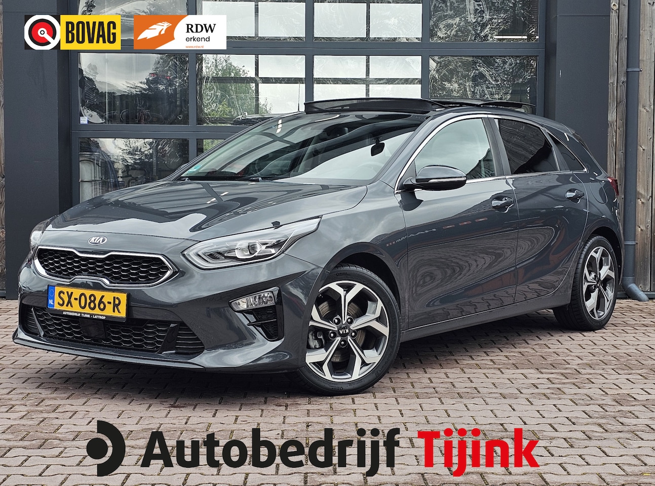 Kia Cee'd - Ceed 1.4 T-GDi ExecutiveLine | Navi | Pano | Trekhaak | Leer | Stoelverwarming | Keyless | - AutoWereld.nl
