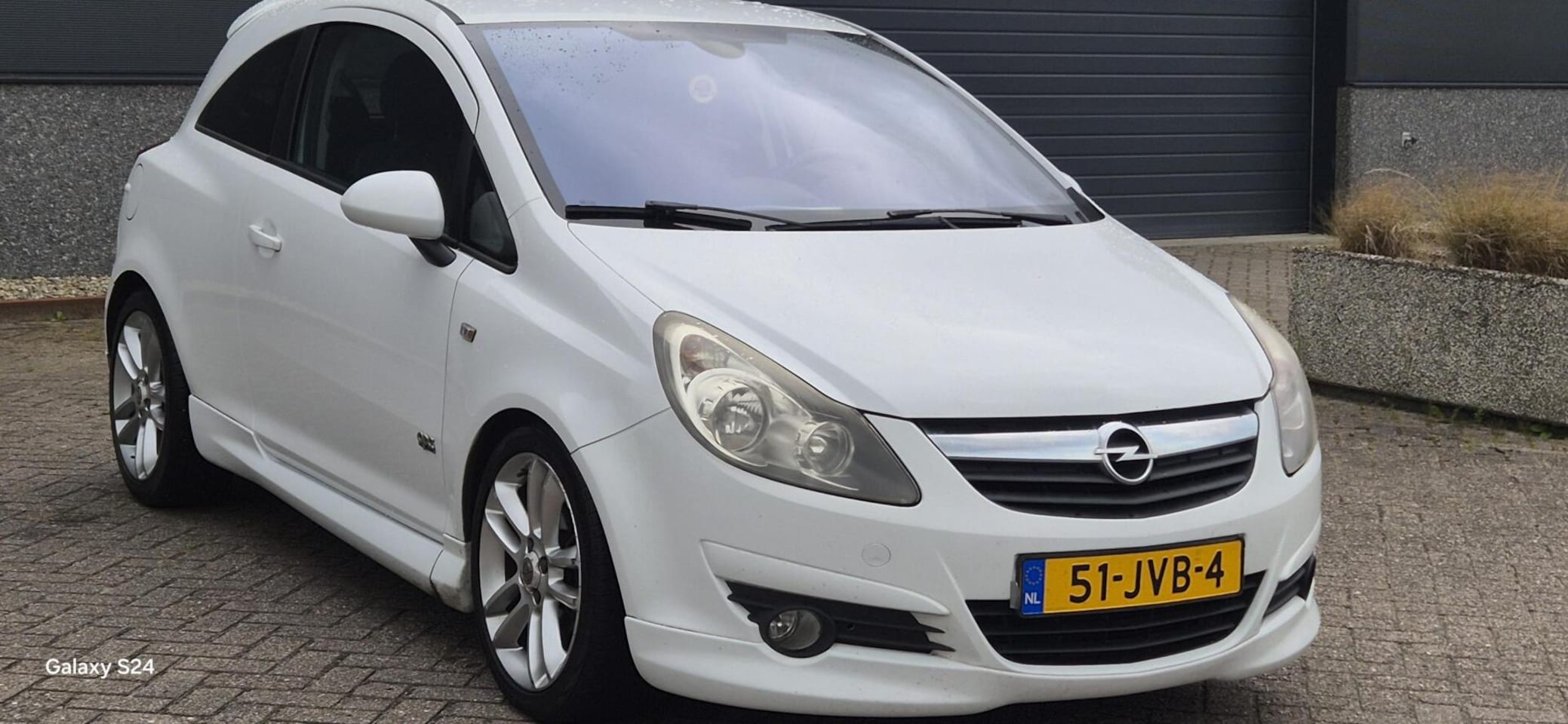 Opel Corsa - 1.4-16V Sport - AutoWereld.nl