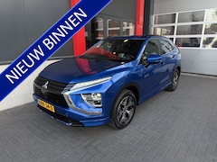 Mitsubishi Eclipse Cross - 2.4 PHEV Black Edition HUD Leder ACC Navi 360 ° Dealer Onderhouden Standkachel Keyless ent