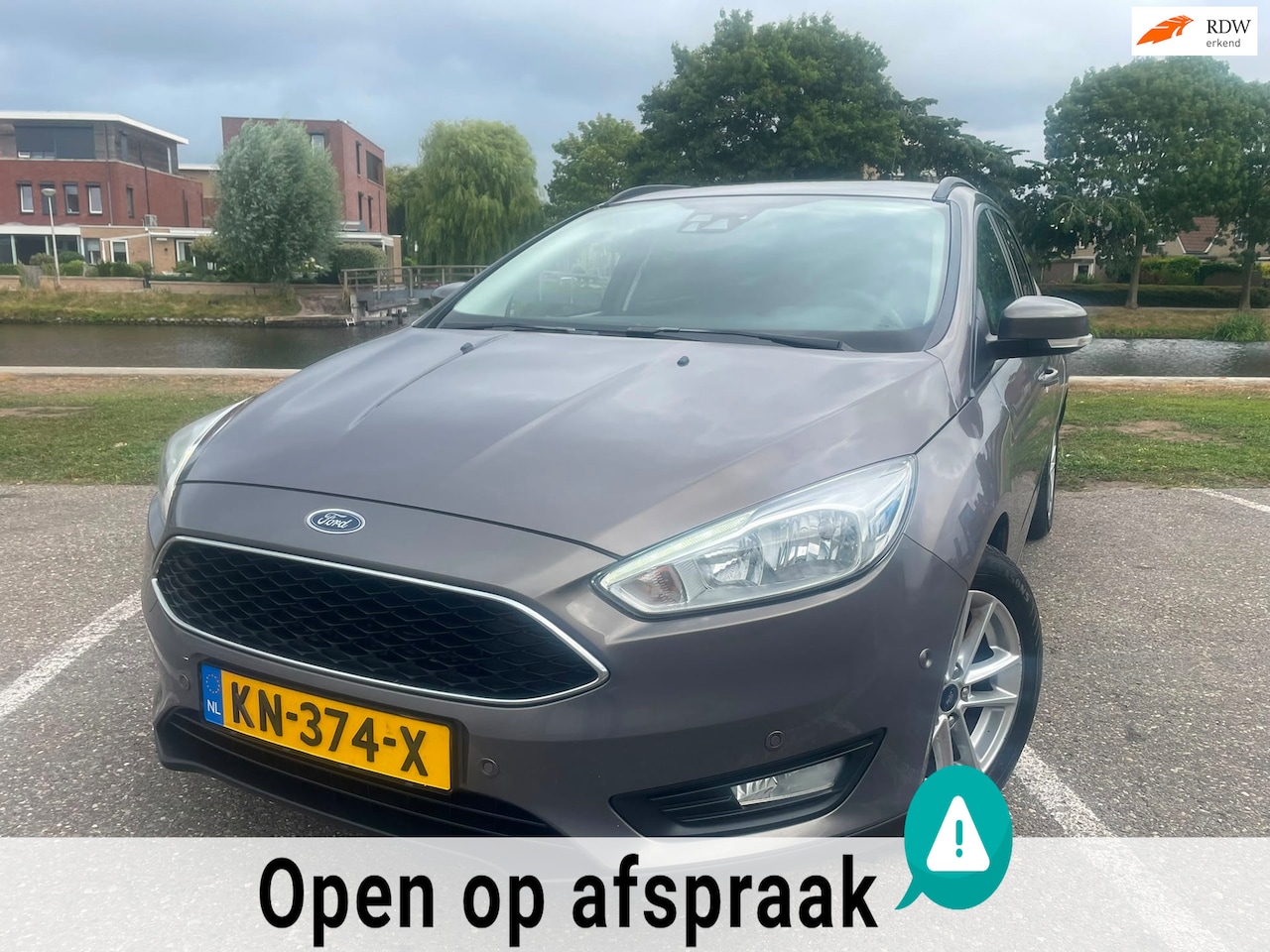 Ford Focus Wagon - 1.0 Titanium 1.0 Titanium - AutoWereld.nl