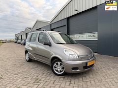 Toyota Yaris Verso - 1.3 VVT-i Sol DealerOH/CruiseC/Airco