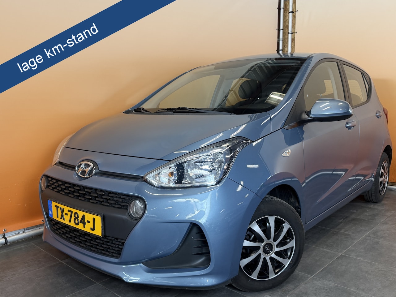 Hyundai i10 - 1.0i Comfort 1e eigenaar | cruise control | airco | metaallak - AutoWereld.nl