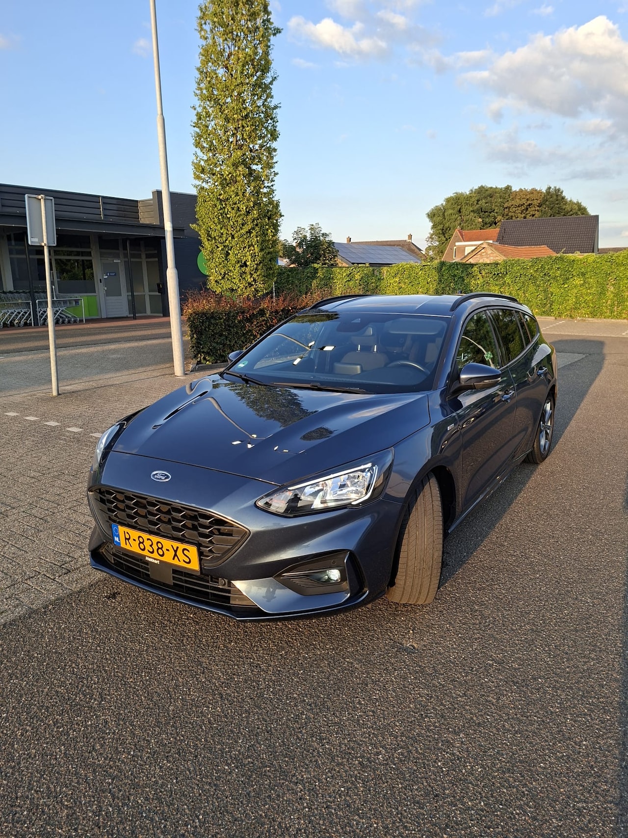 Ford Focus Wagon - 1.0 EcoBoost Vignale ST Line | - AutoWereld.nl