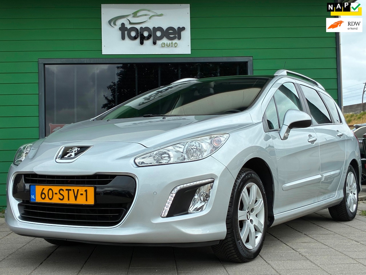 Peugeot 308 SW - 1.6 VTi Première|1e Eigenaar|Navigatie|Panoramadak|CruiseControl|Climatronic|Trekhaak| - AutoWereld.nl