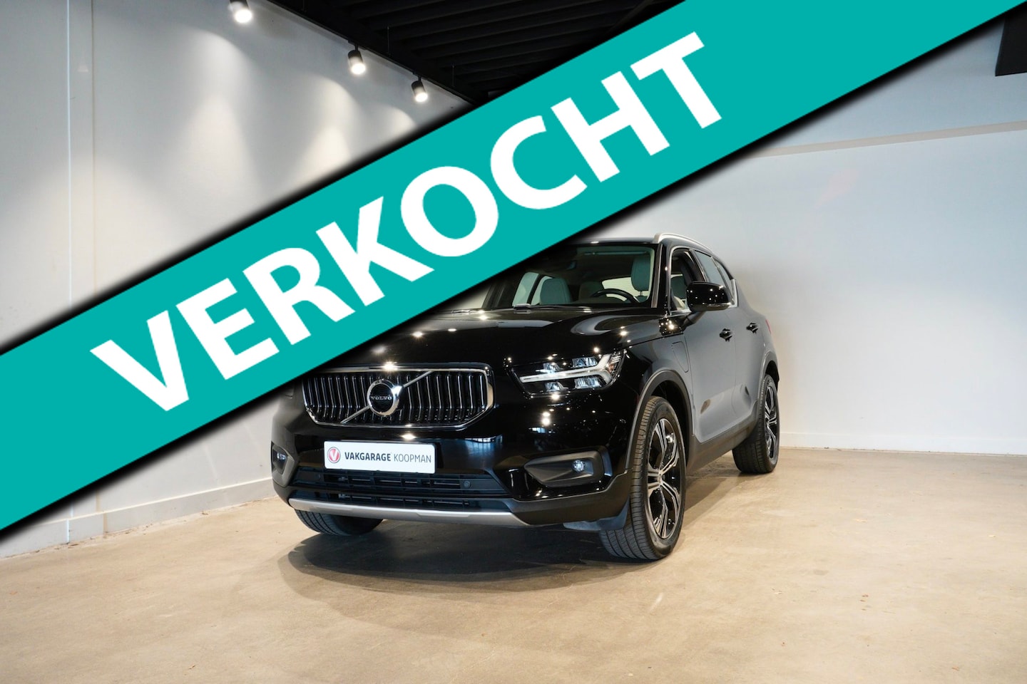 Volvo XC40 - 1.5 T5 Recharge Inscription leder - AutoWereld.nl