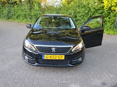 Peugeot 308 - 1.2 PureTech Blue Lease Premium Panoramadak