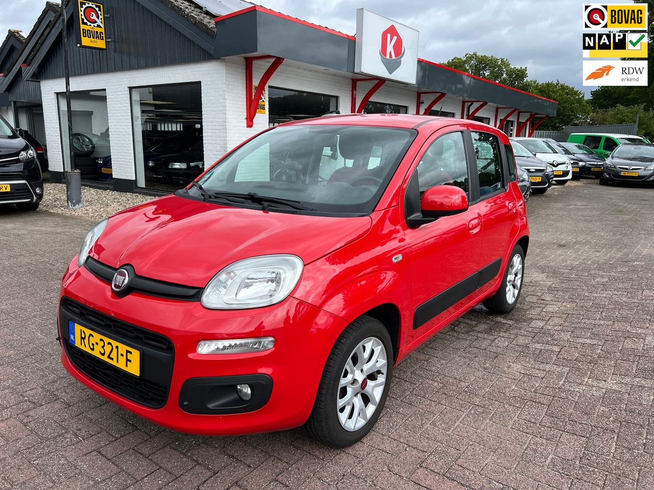 Fiat Panda - 0.9 TwinAir Lounge automaat/Clima/Trekhaak/bleuth. - AutoWereld.nl