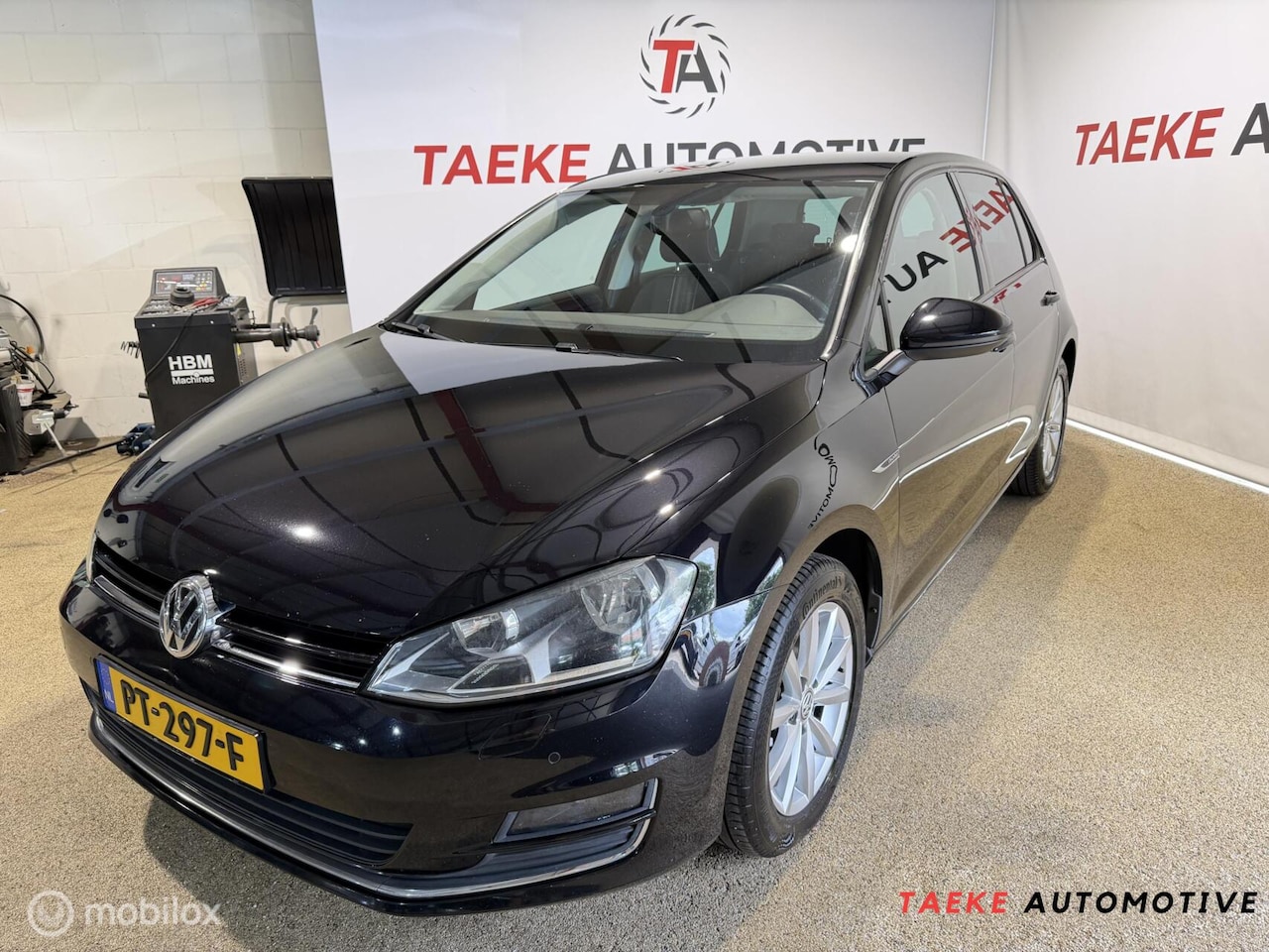 Volkswagen Golf - 1.4 TSI Highline Aut/Clima/Cruise/PDC/Stoelv - AutoWereld.nl