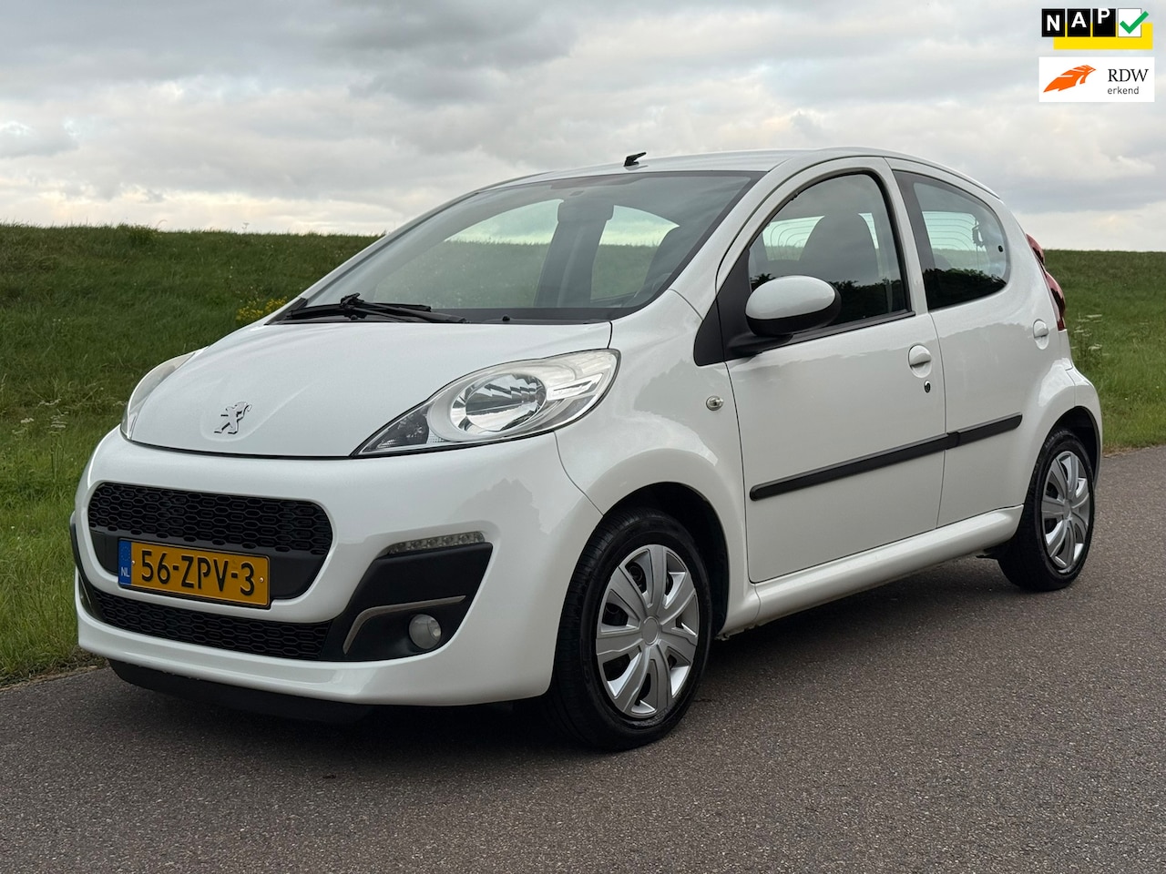 Peugeot 107 - 1.0 Active | Airco | LED | NAP | Elek. ramen - AutoWereld.nl