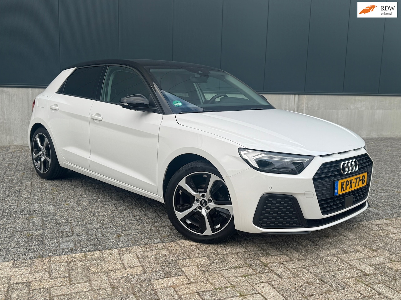 Audi A1 Sportback - 25 TFSI Pro Line 25 TFSI Pro Line - AutoWereld.nl