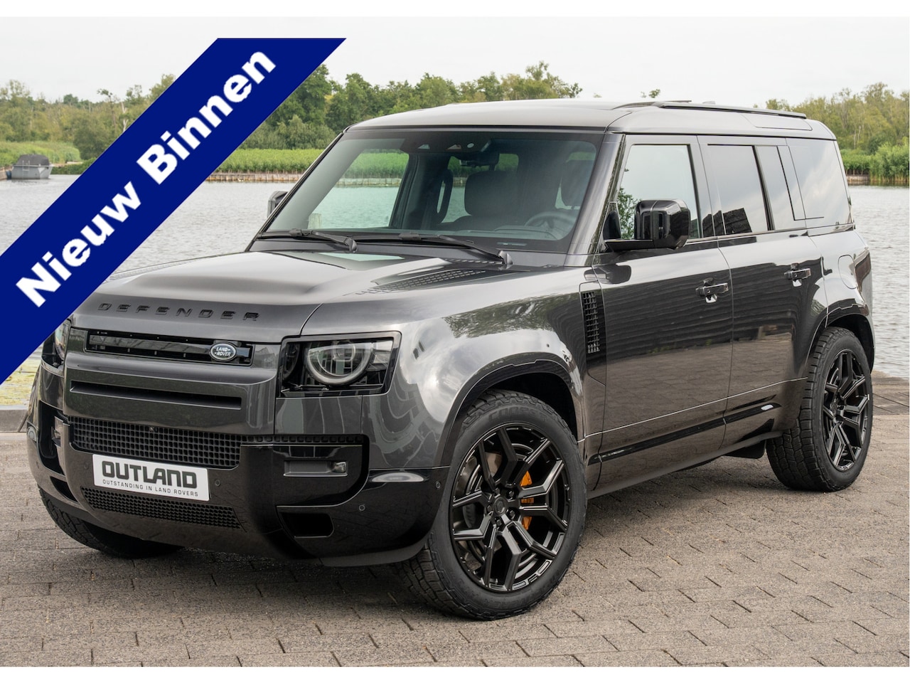 Land Rover Defender 110 - P300e 110 X-Dynamic HSE | Full Options | Urban WX-2R | Incl. Winterbanden | Carpathian Gre - AutoWereld.nl