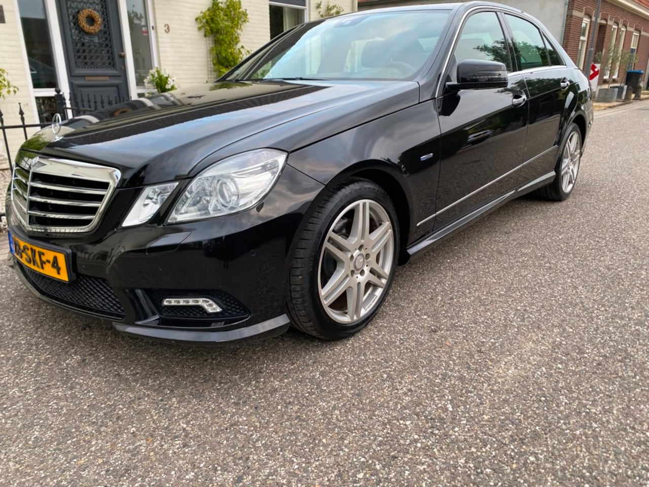 Mercedes-Benz E-klasse - 200 CGI AMG Avantgarde Automaat,18 Inch AMG Velgen,Nap,Enz. - AutoWereld.nl