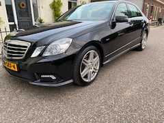 Mercedes-Benz E-klasse - 200 CGI AMG Avantgarde Automaat, 18 Inch AMG Velgen, Nap, Enz