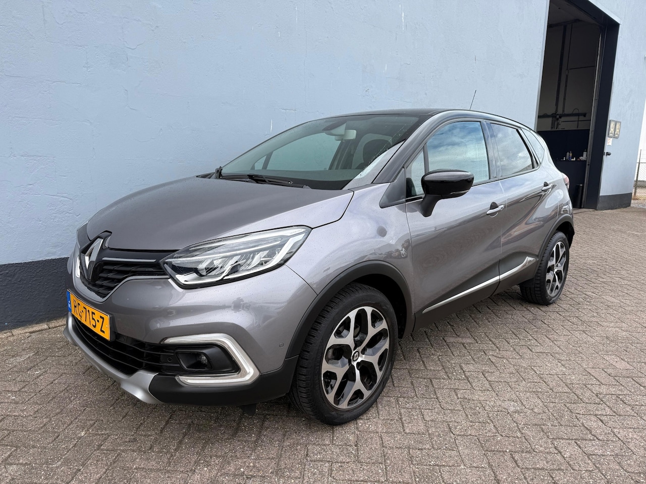 Renault Captur - 1.2 TCe Intens Automaat - Navigatie - AutoWereld.nl
