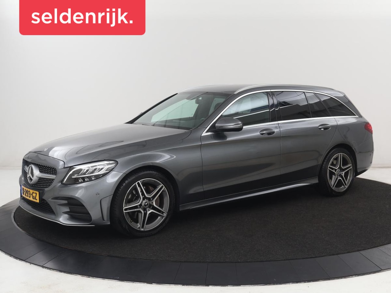 Mercedes-Benz C-klasse - 160 AMG Limited | Stoelverwarming | Leder/Alcant. | Trekhaak | Camera | Park Assist | Navi - AutoWereld.nl