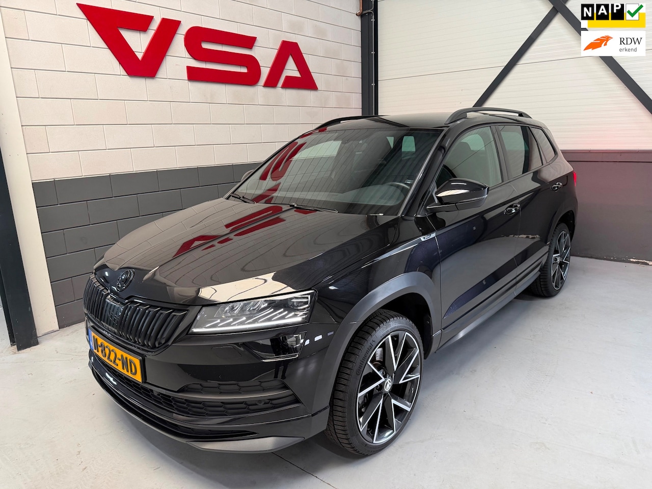 Skoda Karoq - 1.5 TSI ACT Sportline Business|Trekhaak|Carplay|Cruise|Automaat|1500kg trekgewicht|NAP|All - AutoWereld.nl