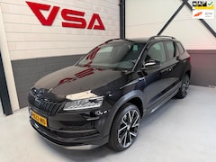 Skoda Karoq - 1.5 TSI ACT Sportline Business|Trekhaak|Carplay|Cruise|Automaat|1500kg trekgewicht|NAP|All