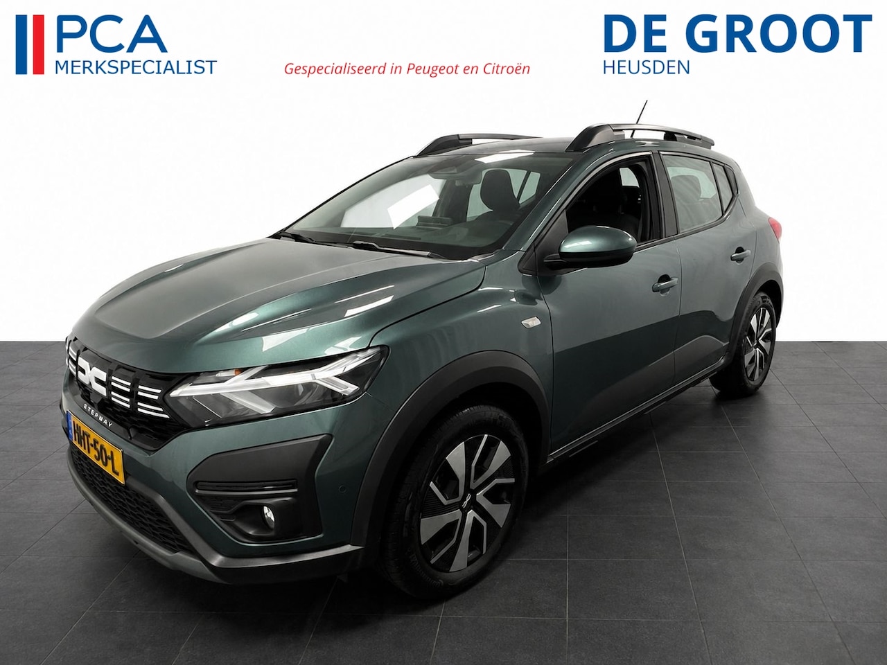 Dacia Sandero Stepway - Expression 90pk Navi+Carplay | Climat | Camera - AutoWereld.nl