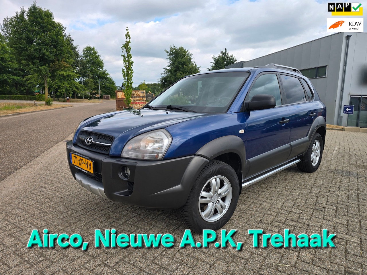 Hyundai Tucson - 2.0i Dynamic Airco, N.A.P,APK Trekhaak - AutoWereld.nl