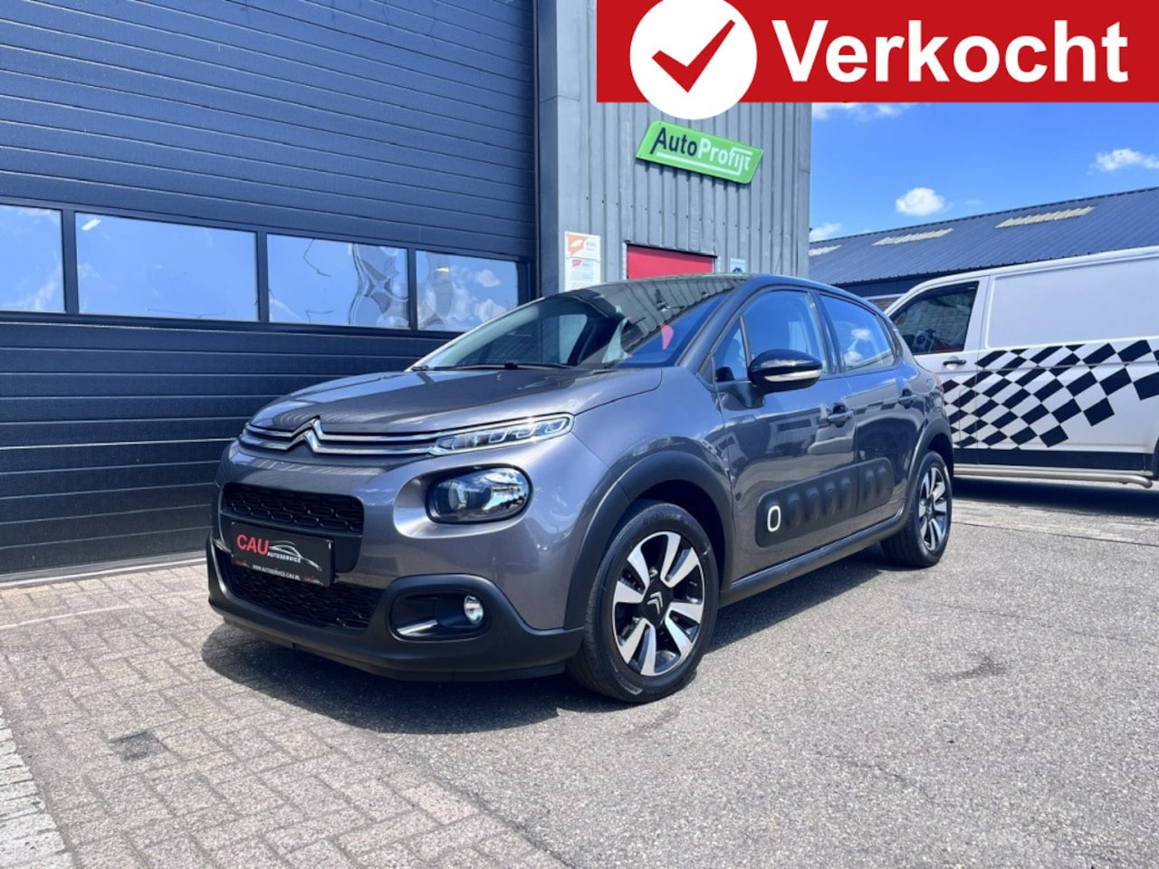 Citroën C3 - 1.2 Shine Navi|Carplay|Camera|Cruise - AutoWereld.nl