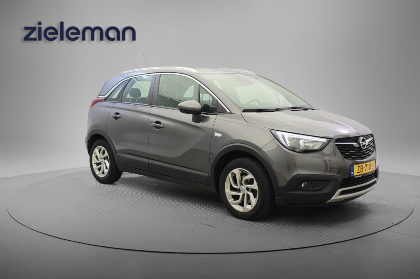 Opel Crossland X - 1.2 Turbo Innovation - Carplay, Cruise, Clima, Trekhaak - AutoWereld.nl