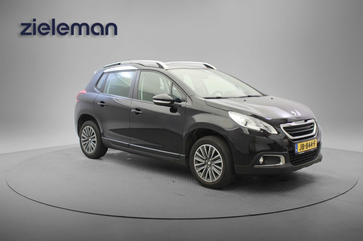 Peugeot 2008 - 1.2 PureTech Active Automaat - Panorama, Navi, Cruise - AutoWereld.nl