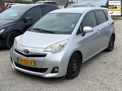 Toyota Verso S - 1.3 VVT-i Dynamic Keyless Automaat Camera Winterbanden Clima
