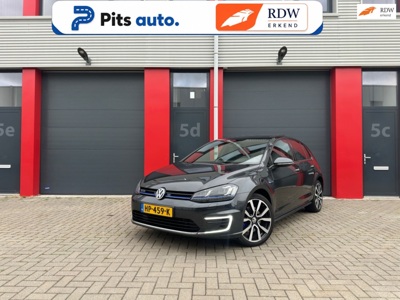 Volkswagen Golf - 1.4 TSI GTE NW Turbo , Pano , Keyless , ZGAN