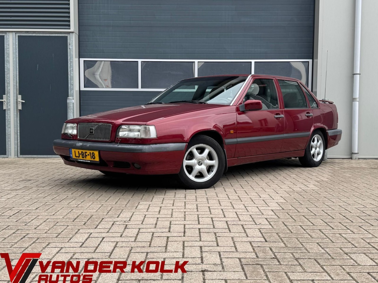 Volvo 850 - 2.5 Luxury-Line - AutoWereld.nl