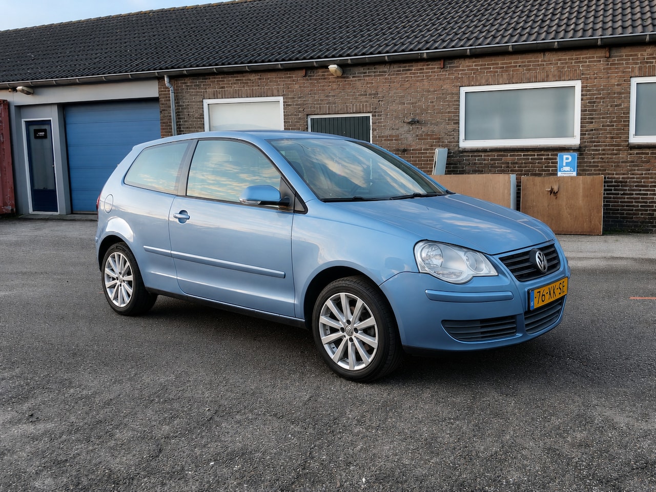 Volkswagen Polo - 1.4 Airco - Bluetooth - NW APK - NAP! - AutoWereld.nl