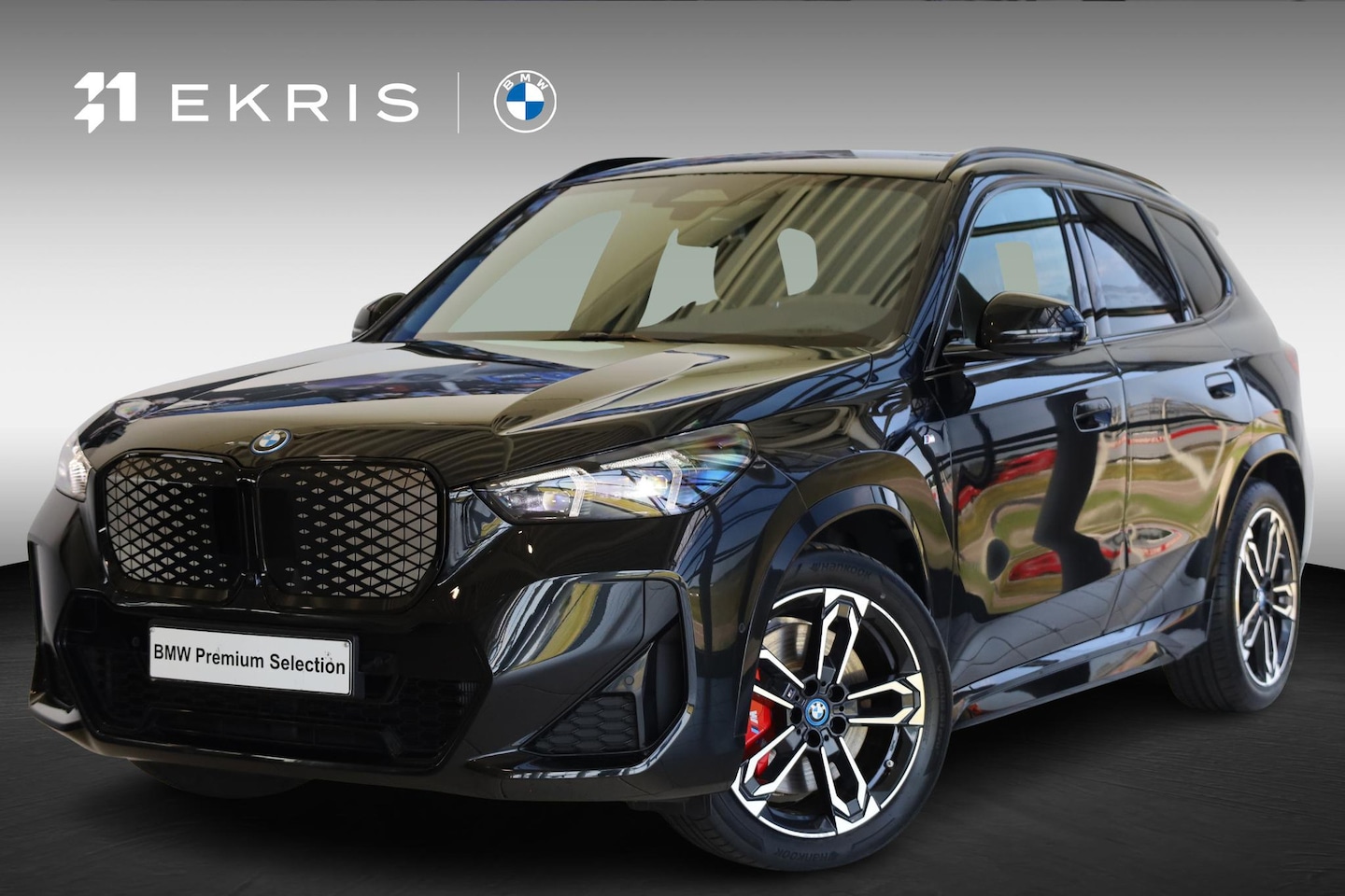 BMW iX1 - eDrive20 | M Sportpakket Pro | Driving Assistant Plus | Head-Up Display | Stoelverwarming - AutoWereld.nl