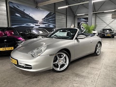 Porsche 911 Cabrio - 3.6 Carrera 4