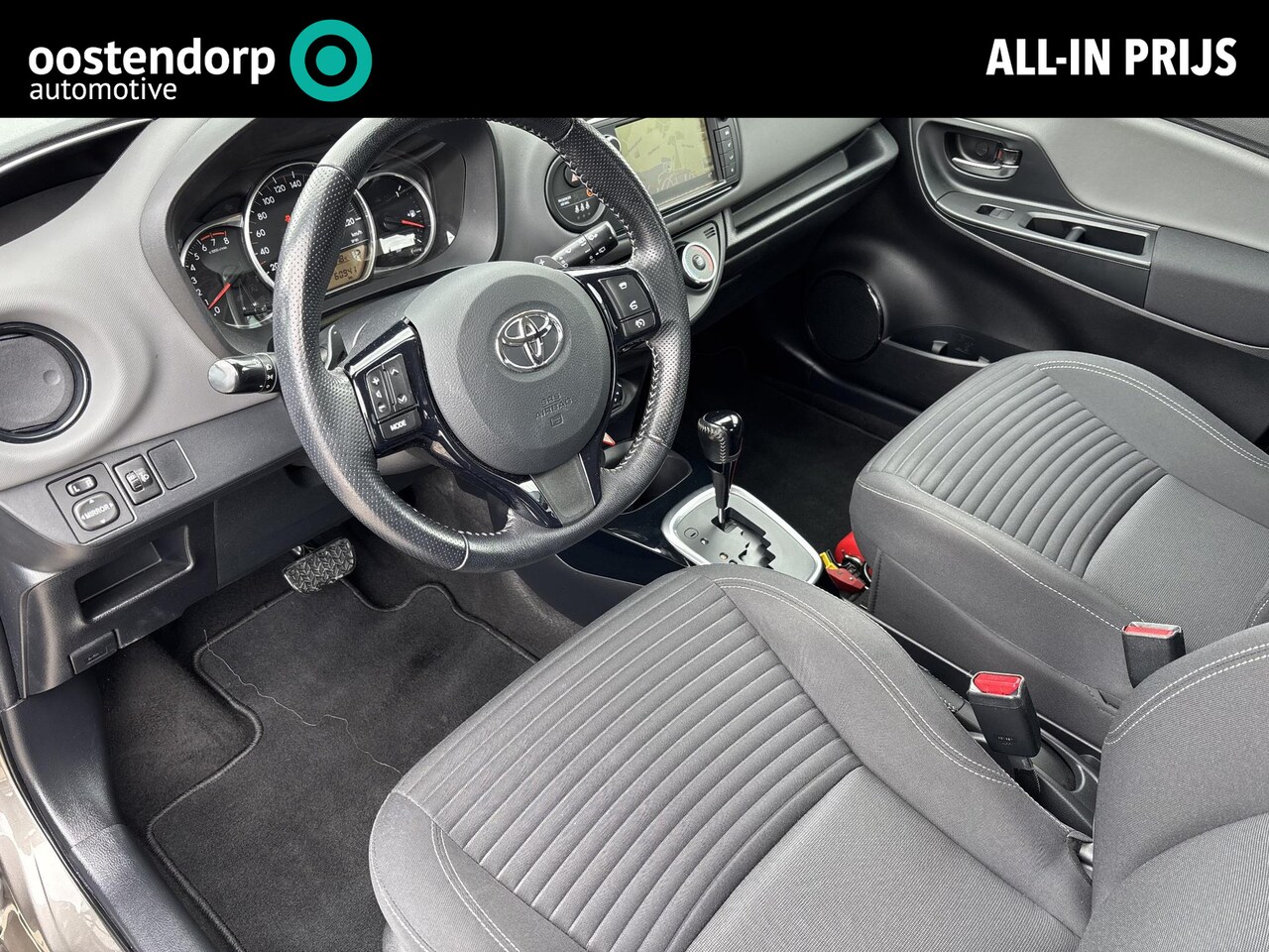 Toyota Yaris - 1.3 VVT-i Dynamic Bi-Tone | Cruise control | achteruitrij camera | Airco | Bluetooth | - AutoWereld.nl
