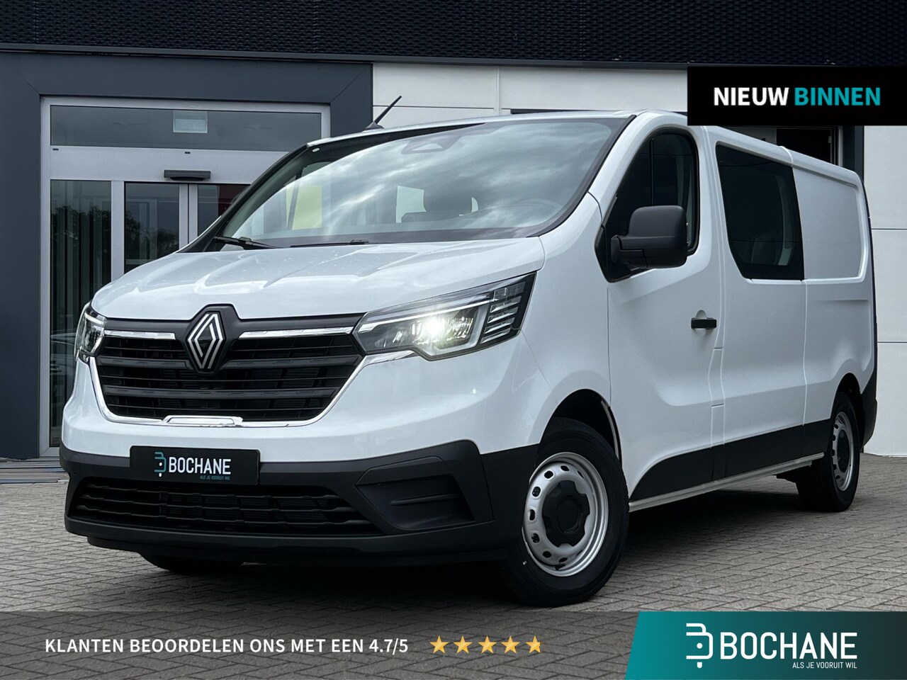 Renault Trafic - 2.0 Blue dCi 130 T29 L2H1 Start DC | Dubbel cabine | Trekhaak | All season banden | BPM € - AutoWereld.nl