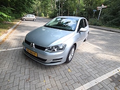 Volkswagen Golf - 1.2 TSI Business Edition Connected Lounge editie