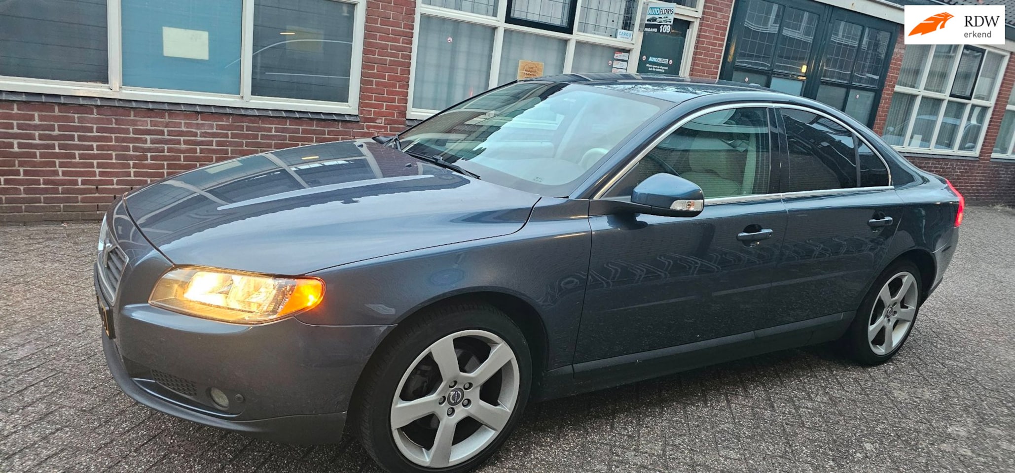 Volvo S80 - 2.5 T Kinetic 2.5 T Kinetic - AutoWereld.nl