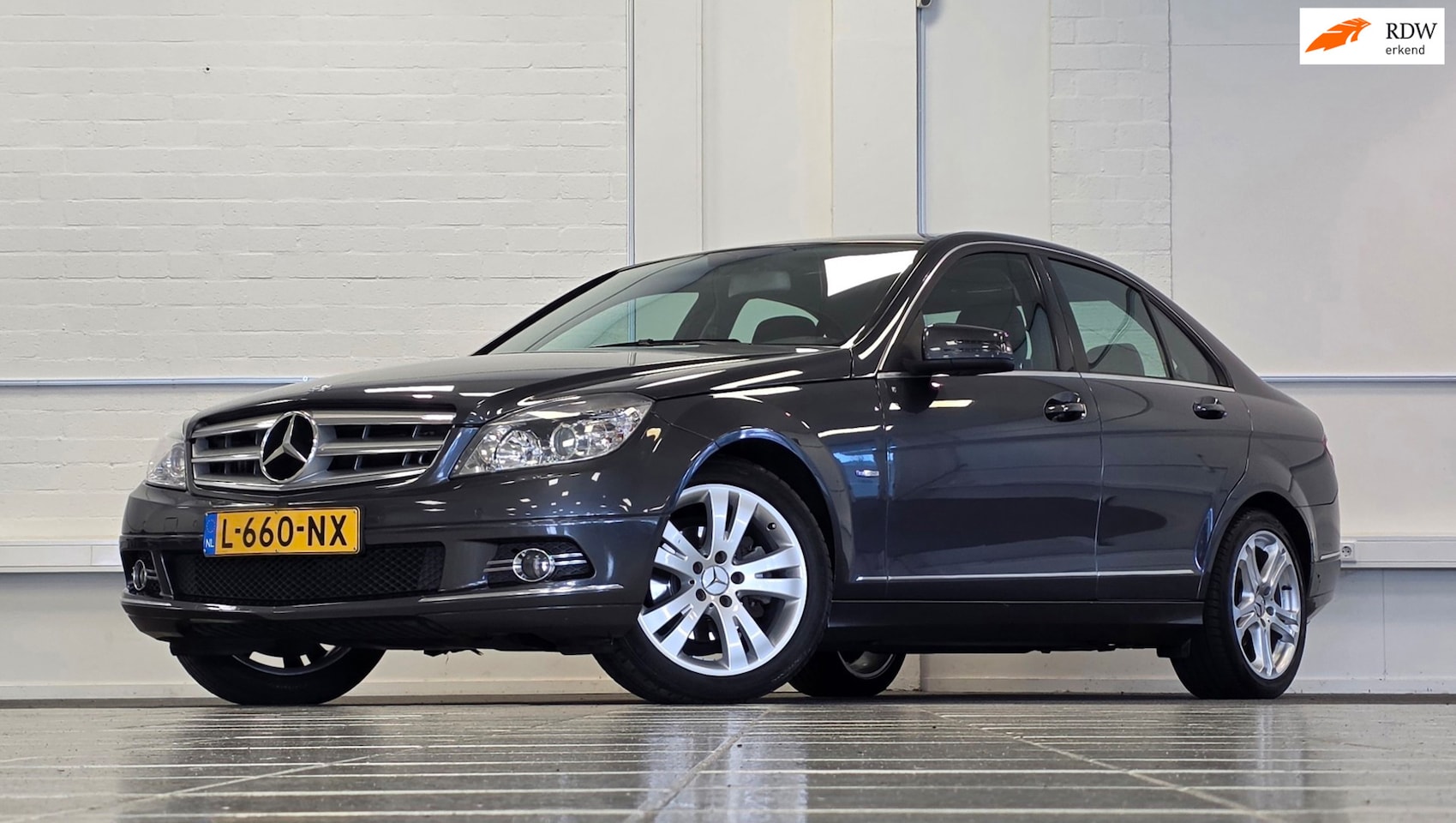 Mercedes-Benz C-klasse - 180 CGI BlueEFFICIENCY Business Edition Avantgarde 180 CGI BlueEFFICIENCY Business Edition Avantgarde Mooi! - AutoWereld.nl