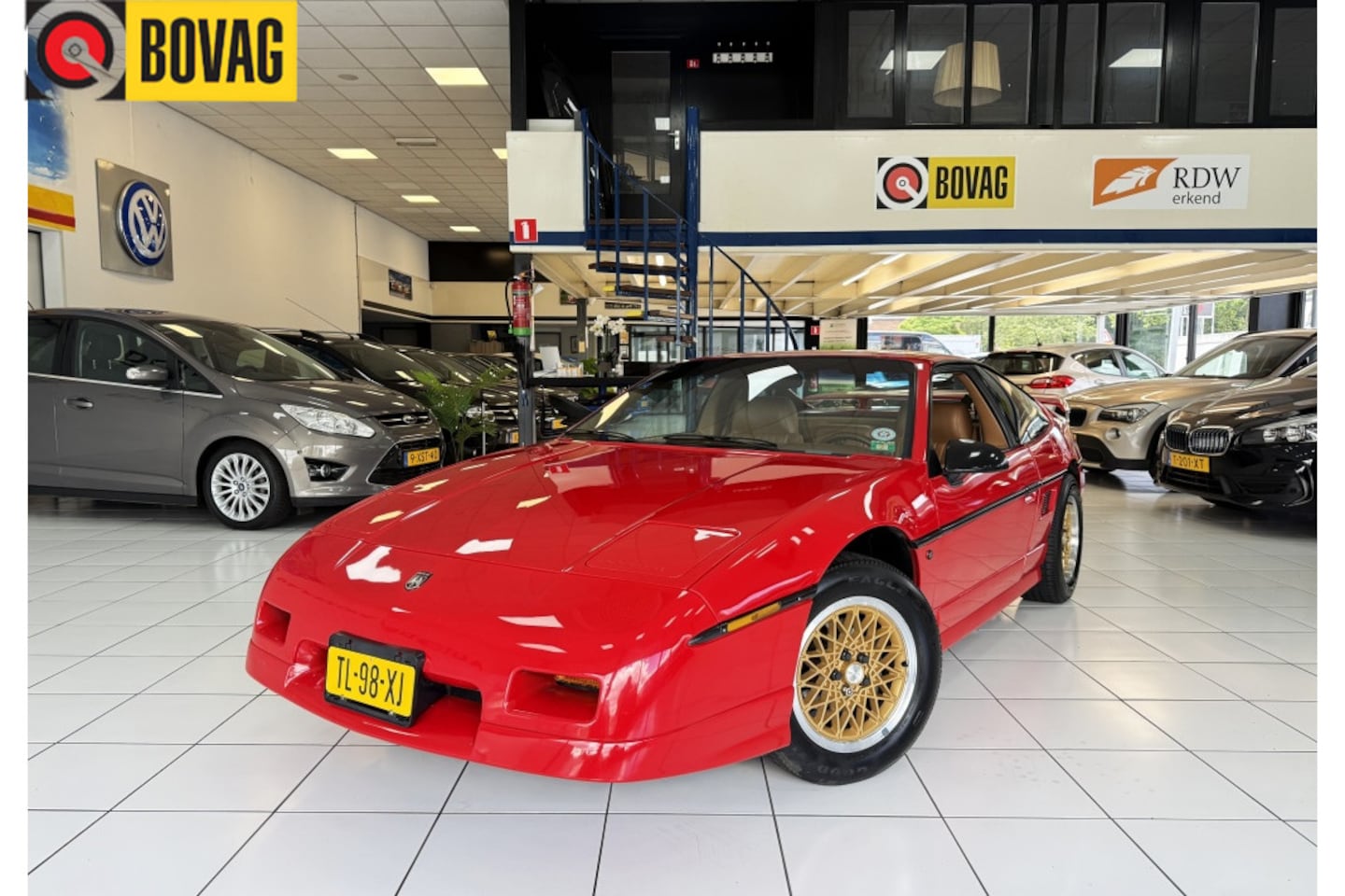 Pontiac Fiero - 2.8 GT Airco - AutoWereld.nl