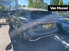 Volkswagen Tiguan - 1.5 eHybrid R-Line Business | 204 PK | Automaat | Adaptieve Cruise Control | Panoramadak |