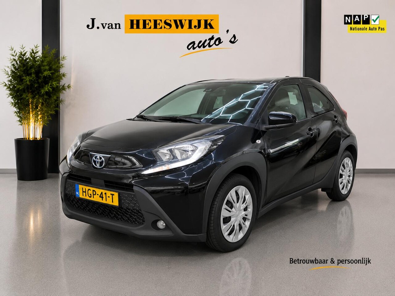 Toyota Aygo X - 1.0 VVT-i MT play 1.0 VVT-i MT Play - AutoWereld.nl