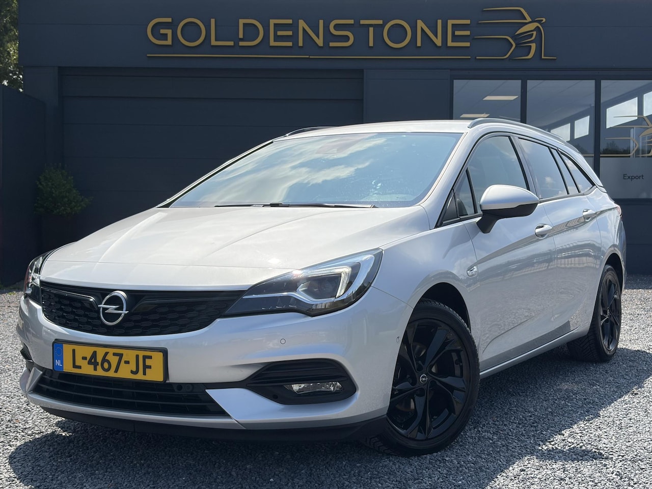 Opel Astra Sports Tourer - 1.2 Ultimate 1.2 Ultimate 146pk,Camera,Keyless,Carplay,6 Bak,Afn Trekhaak,Stoelverw,Lm velgen,Alcantara - AutoWereld.nl