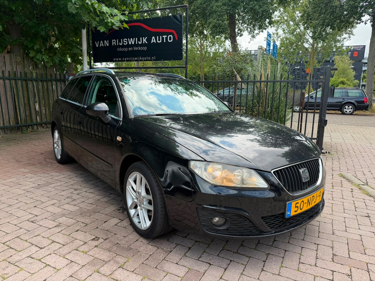SEAT Exeo ST - 2.0 TDI Businessline High Leder Nav EX BPM - AutoWereld.nl